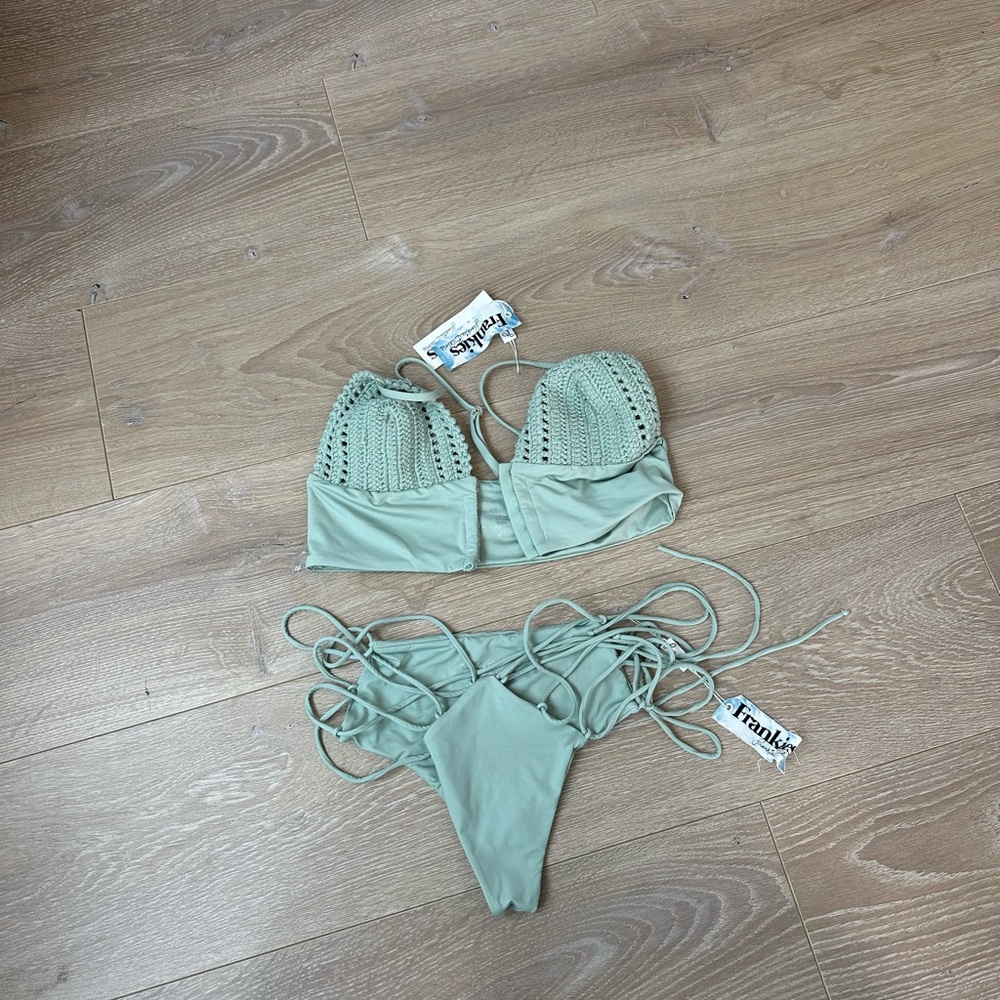 Frankie’s Bikinis Ayla bikini Sea Salt
